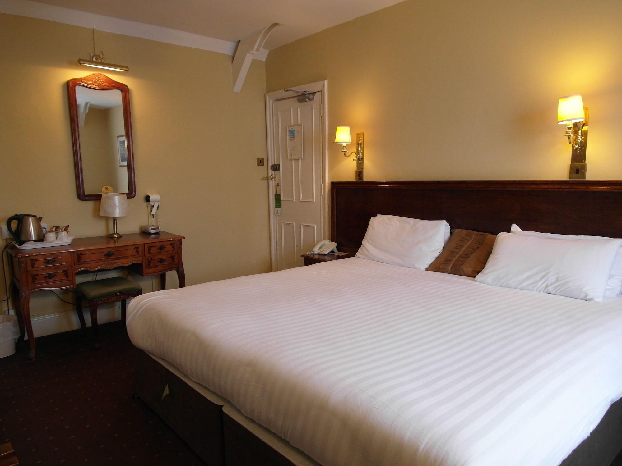 Best Western The George Hotel, Swaffham Exterior photo