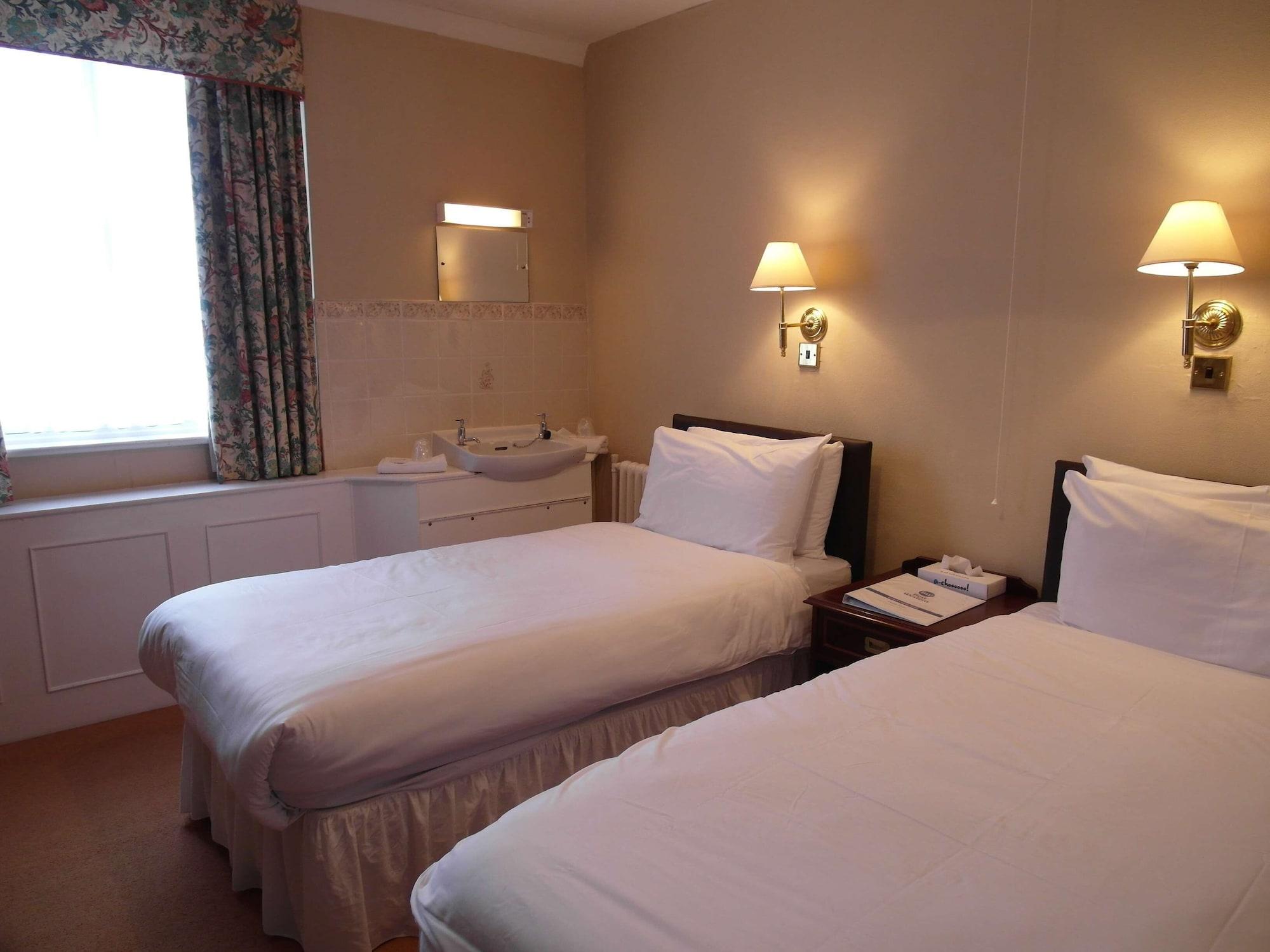 Best Western The George Hotel, Swaffham Exterior photo