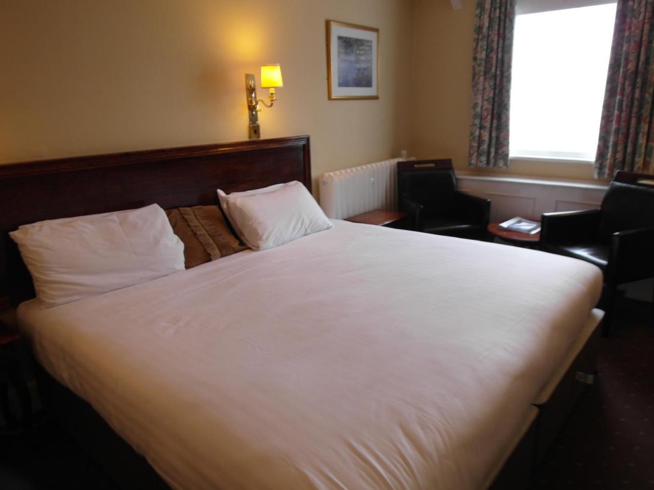 Best Western The George Hotel, Swaffham Exterior photo