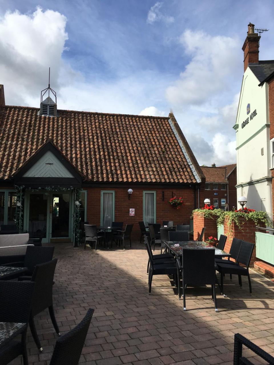 Best Western The George Hotel, Swaffham Exterior photo